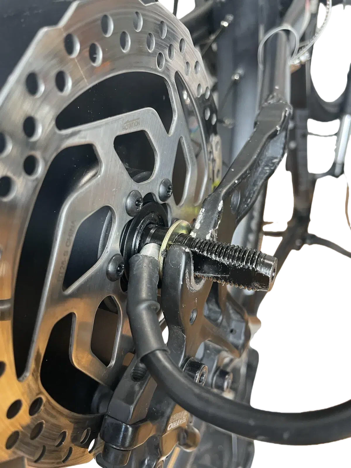 Frihjulet tar i upphängningen